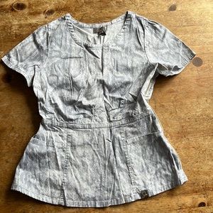 Jaanuu snake print scrub top